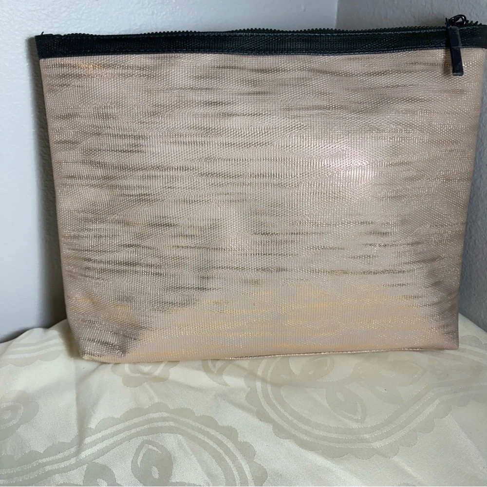 Elegant Cream Women's cosmetic Bag